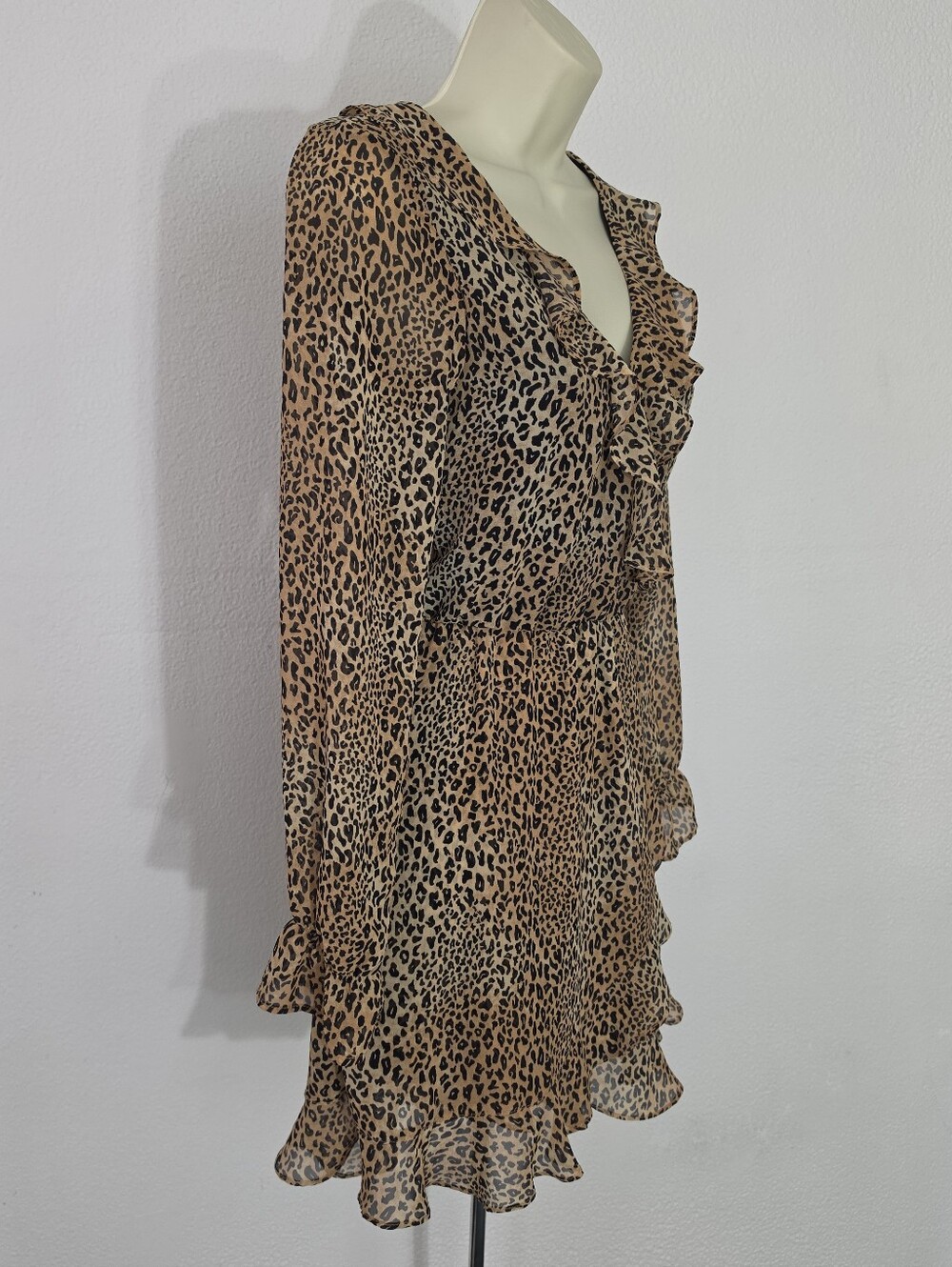 H&M Divided Leopard Print Ruffle Detail Wrap Mini Dress Brown Size O - Picture 13 of 17